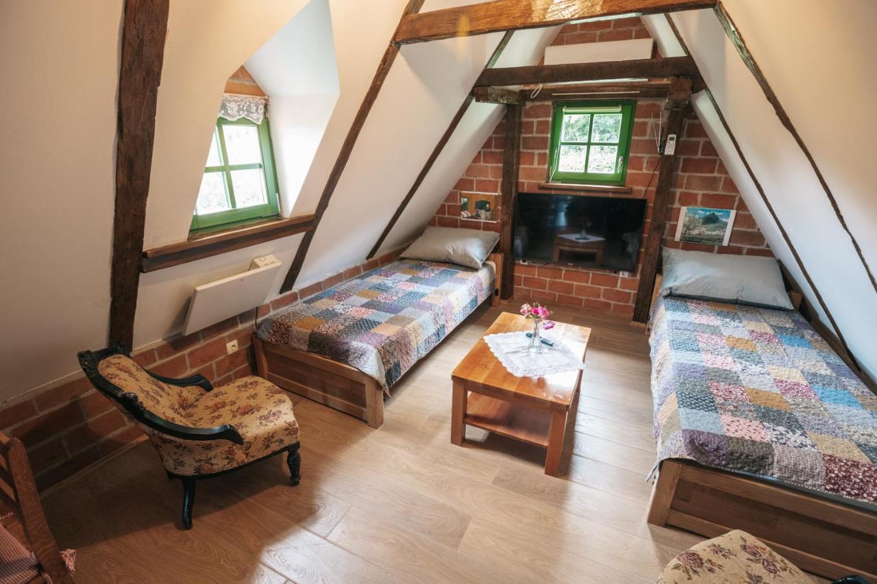 Apartmani Etno Kuca Pod Okicem Samobor Dış mekan fotoğraf